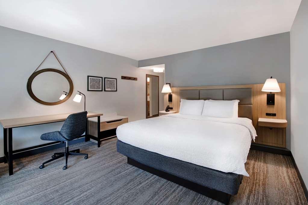 Hampton Inn Anderson/Alliance Business Park Szoba fotó