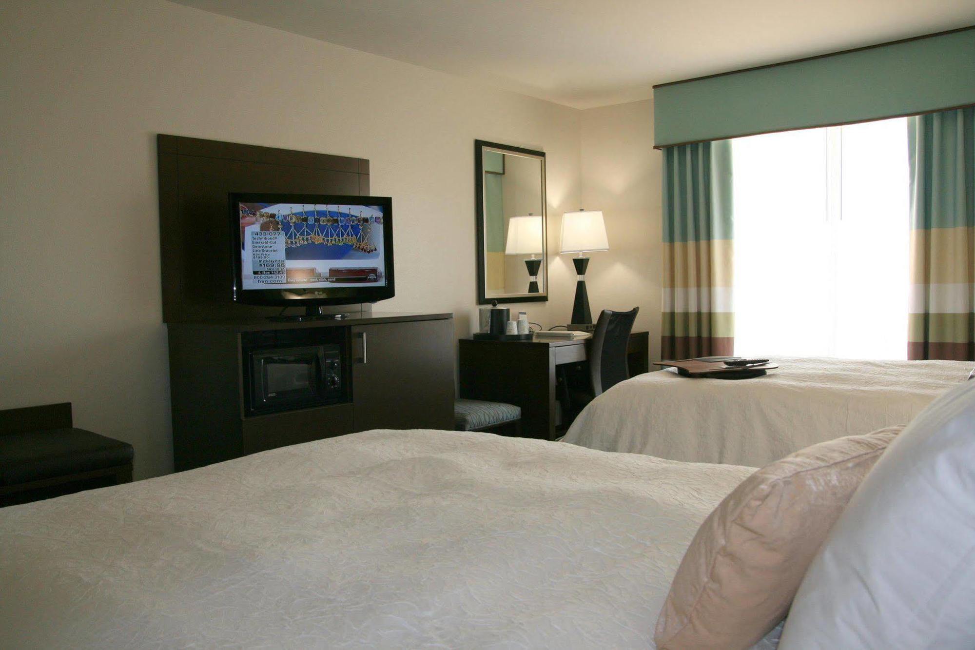 Hampton Inn Anderson/Alliance Business Park Szoba fotó
